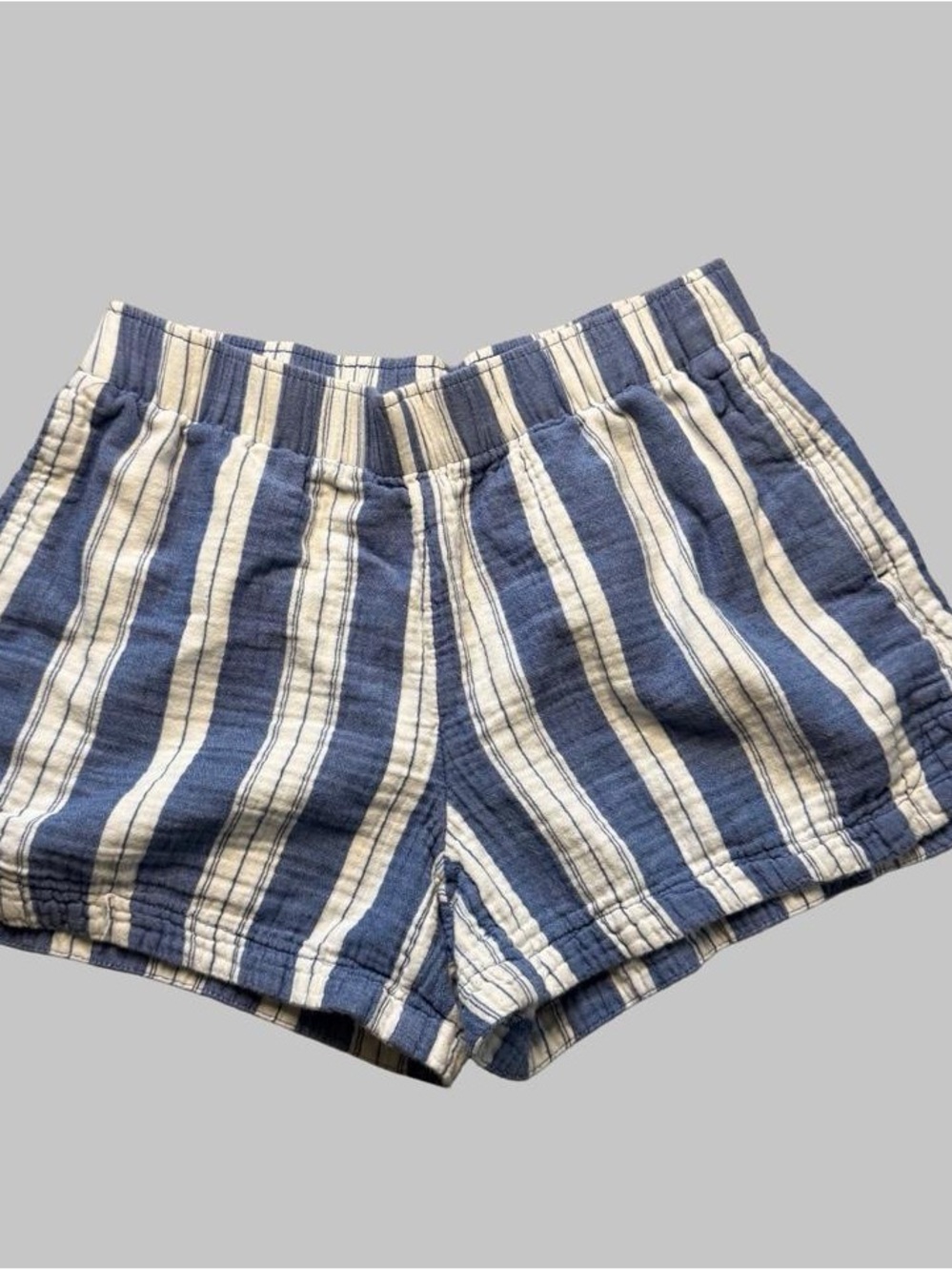 Old Navy Blue and Cream Striped High-Waist Women’s Shorts